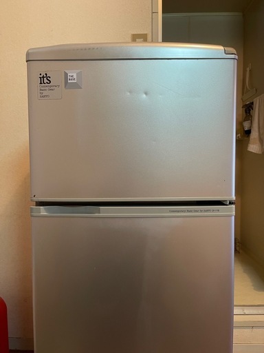 1台限り☆特価￥9,900☆）吉井電気２ドア冷蔵庫９６L２０１９年製AR-97548ｃｍ幅白※暖房家電30％OFF実施中！（無くなり次第終…  (高く買取るゾウ八幡東) 八幡のキッチン家電《冷蔵庫》の中古あげます・譲ります｜ジモティーで不用品の処分