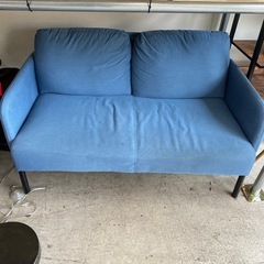8098 IKEA ソファ 2Pソファ ブルー 青 ブラック 黒 大きめ シンプル おしゃれ 幅1200mm × 奥行720mm の画像