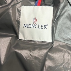 モンクレール　ダウンの画像