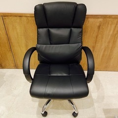 オフィスチェア社長椅子 (まなぶ) 田町のオフィス用家具《いす》の中古あげます・譲ります｜ジモティーで不用品の処分