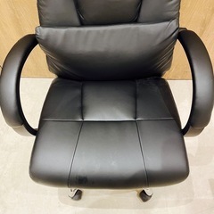 オフィスチェア社長椅子 (まなぶ) 田町のオフィス用家具《いす》の中古あげます・譲ります｜ジモティーで不用品の処分