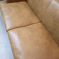 CRASH GATE(クラッシュゲート)/イージーライフのロビンソン 2.5人掛けソファ。ヴィンテージテイストやブルックリンスタイルなど男前インテリアにおススメの2シーターソファです。の画像