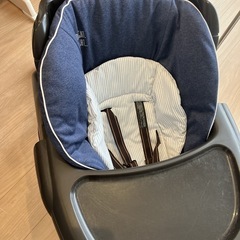 ベビーチェア ハイローチェア combi ベビーステーションの画像