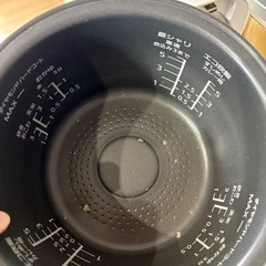 SR-STS100　炊飯器の画像