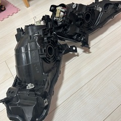 GP3 フリード スパイク ハイブリッド HV 純正 HID 左右 ヘッド ライト ランプ 100-22068・33101-SFM-N72・33151-SFM-N72 千葉県我孫子市からの画像