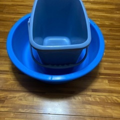 【お話し中】角バケツ　大きなタライ