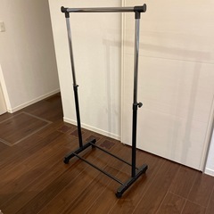 ハンガーラック