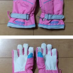 キッズマフラー・ニット帽・手袋セットの画像