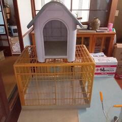 ペットサークル　犬小屋