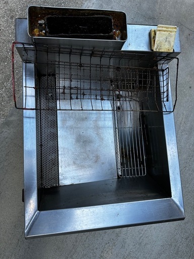 露店やキッチンカーに！マルゼン12LフライヤーLPガス用