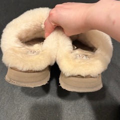 UGGスリッポンの画像