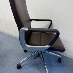 《値下げ相談OK》マネージメントチェア（PVCレザー ）の画像