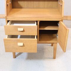 unico （クルト）ドレッサー　北欧デザイン unico(ウニコ)のKURT(クルト)シリーズのドレッサーです。オーク