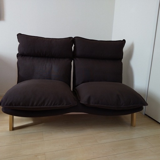ソファなど家具5点