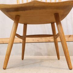 CONDE HOUSE(カンディハウス)のリキ ウインザー サイドチェアー。日本