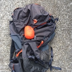 バックパック　75L　リュック　登山　MEC Forge 75 ...