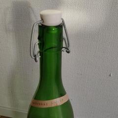 シャトレーゼ　ワインボトルの画像