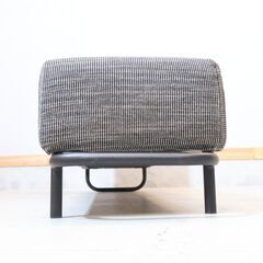 ACTUS(アクタス) OWN-F(オウン エフ) カウチソファー 。シンプルな