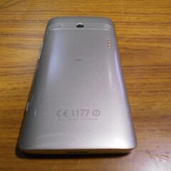 スマホ BASIO KYV32 ゴールド au ワンセグ視聴の画像