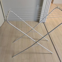IKEA 折りたたみタオル掛け