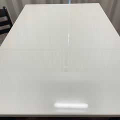 【美品】伸長ダイニングテーブルセットの画像