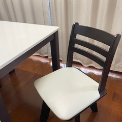 【美品】伸長ダイニングテーブルセットの画像