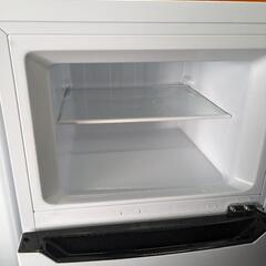 冷蔵庫 124L 右開き 2ドア ハイセンス HR-B12HW ホワイト コンパクト 大容量 静音 省エネ 強化ガラス棚 冷凍冷蔵 一人暮らし