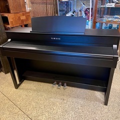 【倉庫保管中】YAMAHA ヤマハ 電子ピアノ CLP-645B Clavinova クラビノーバ　ブラックウッド調 88鍵盤 2019年製造 ピアノ  イス付きの画像