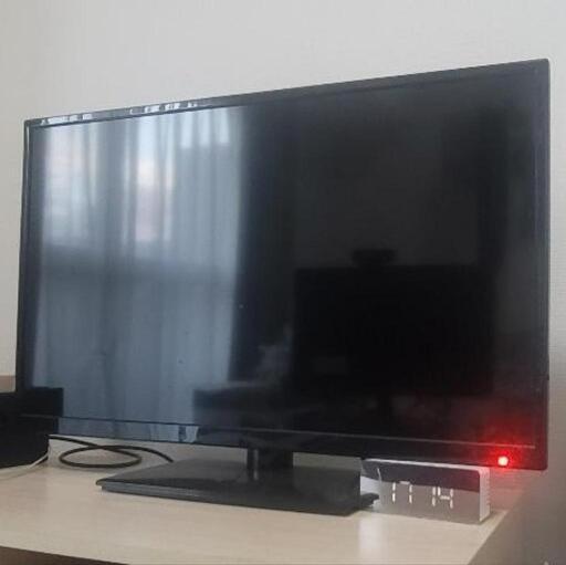 美品 32インチ テレビ リモコン コード付き