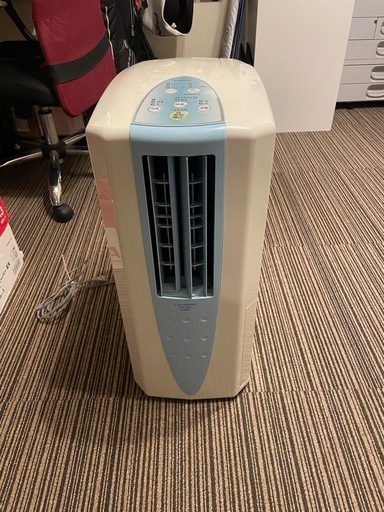 冷風、衣類乾燥除湿器\n