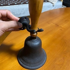 アンティーク風ベルの画像