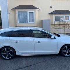 H25 V60T4ラグジュアリーエディション　美車　車検長いの画像