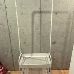 【無料】ハンガーラック