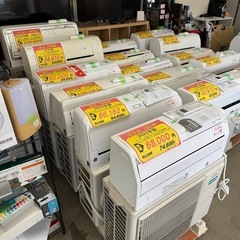 ③【エアコン大量入荷‼️】多数の在庫の中からお選び頂けます♪ の画像