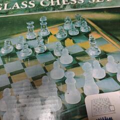 決まりました　GLASS CHESS SET