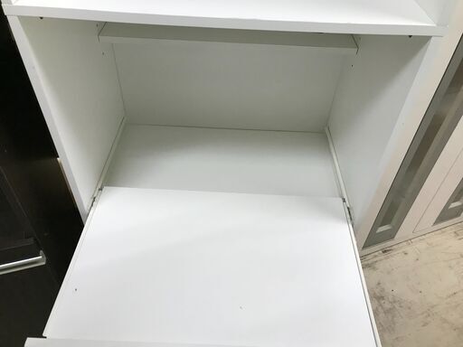 ニトリ キッチンカウンター レンジ台 キッチンボード 幅120cm おしゃれ ホワイトキャスター付きクリーニング済 堺市 石津【ジャングルジ… (JG サカイ石津店) 石津川の収納家具《食器棚、キッチン収納》の中古あげます・譲ります｜ジモティーで不用品の処分
