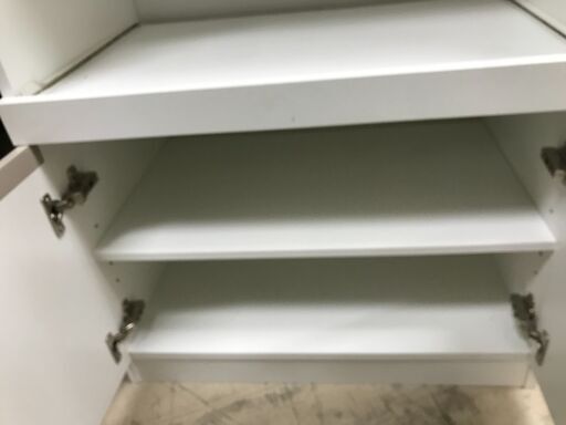 ジャングルジャングルサカイ石津店】ニトリ フォルム レンジ台 食器棚 レンジ台 二人暮らしに最適 シンプル ホワイト 堺市 石津 クリーニ… (JG サカイ石津店) 石津川の収納家具《食器棚、キッチン収納》の中古あげます・譲ります｜ジモティーで不用品の処分