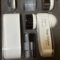 乾電池式　靴クリーナー（靴磨き）の画像
