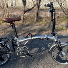 ハリークィーン折り畳み電動自転車
の画像