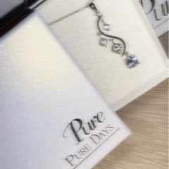 Pureのネックレスの画像