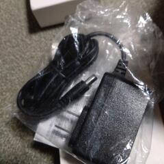 9V DCアダプター