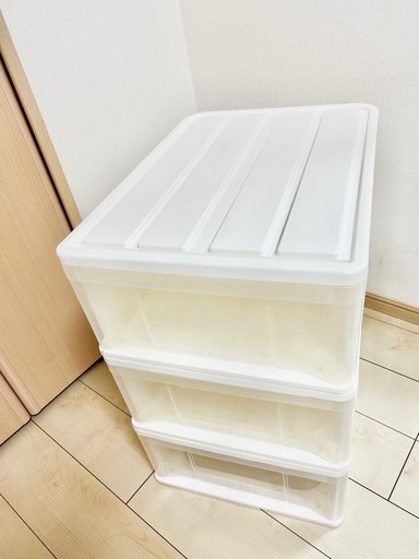 取引中)\n衣装ケース3段