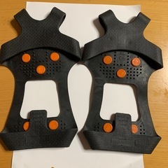 2   値下げ　アイゼン 軽量 雪　登山 かんじき XLサイズ　滑り止め靴底の画像