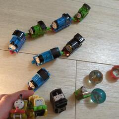 値下げ！ミニミニトーマス10個＆スーパーボール3個などの画像