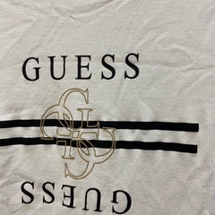 guess tシャツの画像