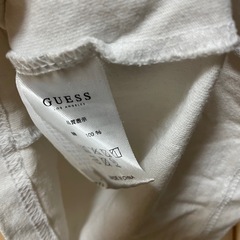 guess tシャツの画像