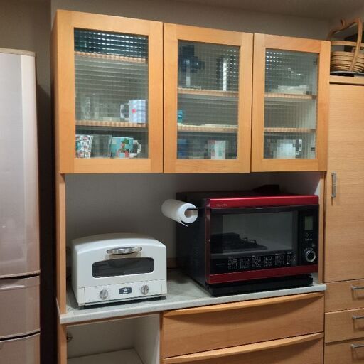 3月10日まで　美品　格安　食器棚