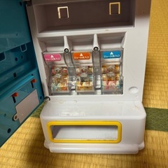 アンパンマンコンビニ＆自動販売機の画像