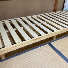 【お譲りします】セミシングルベッド　マットレス付きの画像