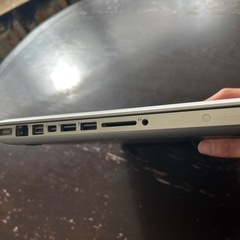受け取り予定者決定　美品　MacBook Pro 2011 メモリ4GB HDD500GB Core_i5 2.5GHz 初期化済みの画像